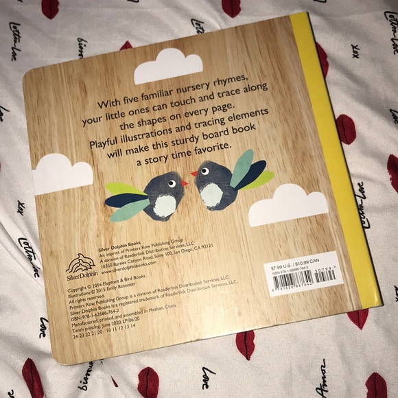 Itsy Bitsy Spider touch and trace nursery rhymes - Picture 3 of 4